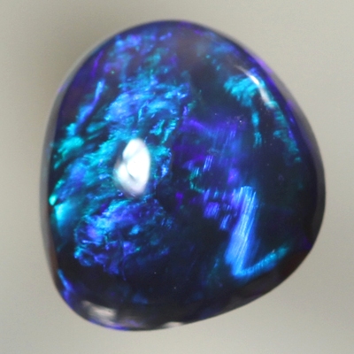 SOLID BLACK OPAL Beautiful blue shades